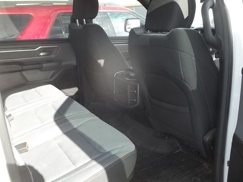 Used 2021 RAM 1500 Big Horn AWD/4WD image 15