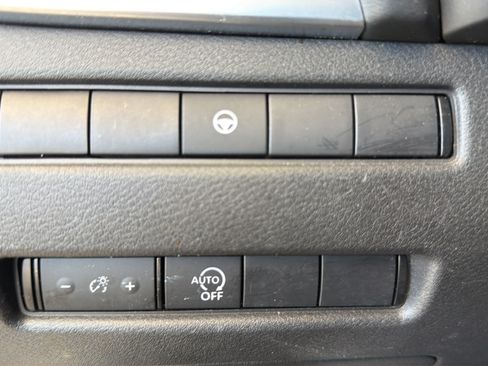 Certified 2023 Nissan Rogue SV AWD/4WD image 19