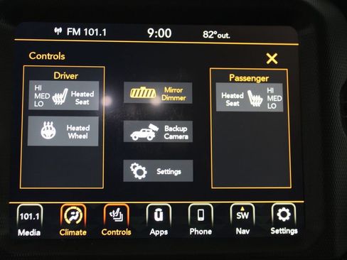 Used 2023 Jeep Wrangler Unlimited Sahara w/ Cold Weather Group AWD/4WD image 46