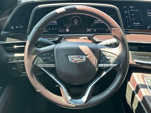 Used 2021 Cadillac Escalade ESV Sport Platinum w/ Heavy-Duty Trailer Package AWD/4WD image 25