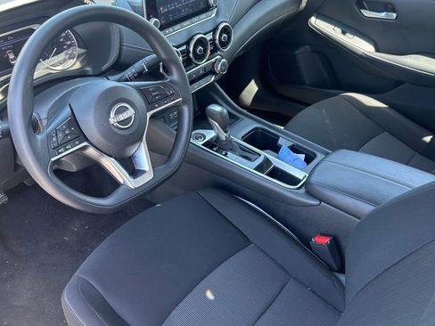 Used 2025 Nissan Sentra SV image 16