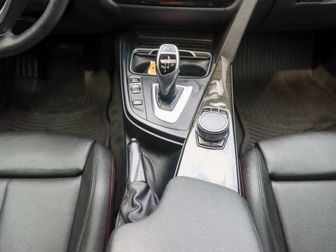 Used 2018 BMW 330i Sedan image 26