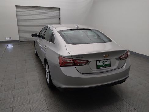 Used 2022 Chevrolet Malibu LT FWD image 6