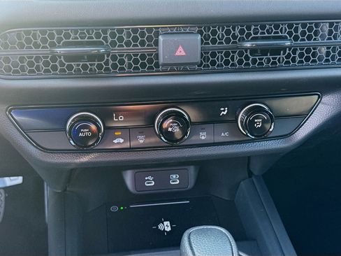 New 2026 Honda HR-V LX image 14