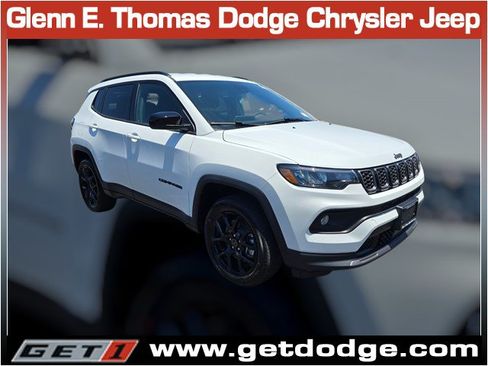 New 2026 Jeep Compass Latitude AWD/4WD image 1
