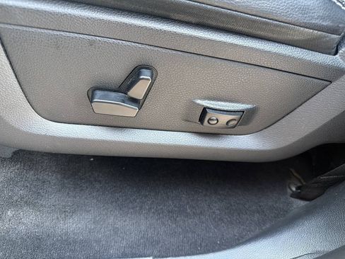 Used 2015 RAM 1500 Sport w/ Black Ram 1500 Sport Group AWD/4WD image 21