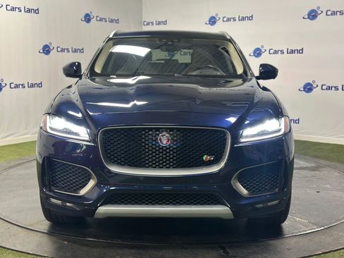 Used 2019 Jaguar F-PACE S image 7