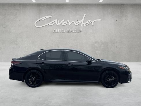 Used 2023 Toyota Camry XSE image 16