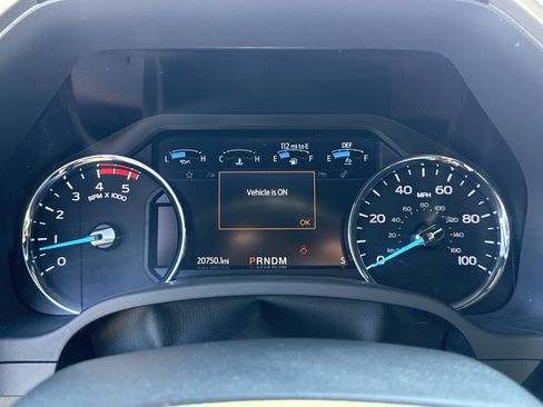 Certified 2022 Ford F250 Lariat w/ Black Appearance Package image 30