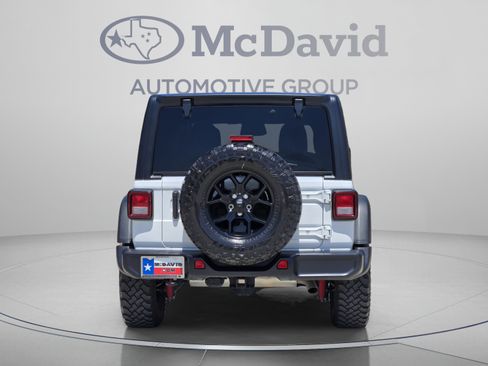 Used 2025 Jeep Wrangler Unlimited Sport AWD/4WD image 5