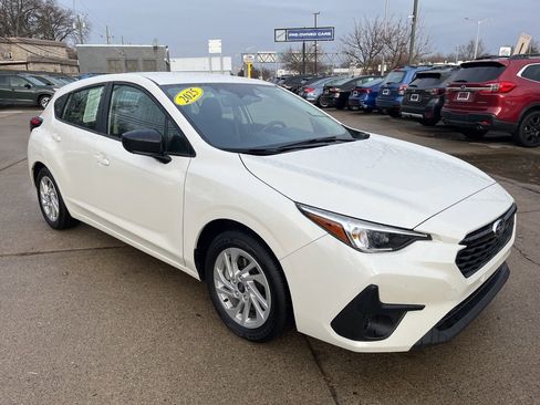 Certified 2025 Subaru Impreza 2.0i image 3