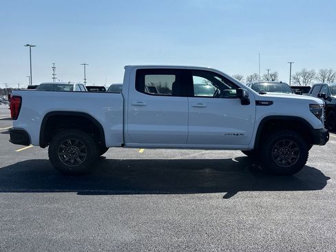 New 2026 GMC Sierra 1500 AT4X image 10
