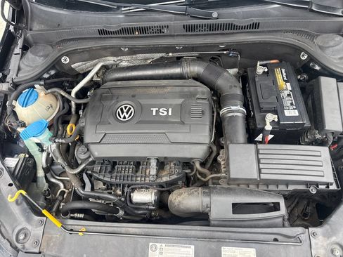 Used 2016 Volkswagen Jetta SEL FWD image 35