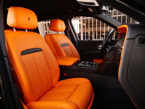 Certified 2024 Rolls-Royce Cullinan Black Badge image 29