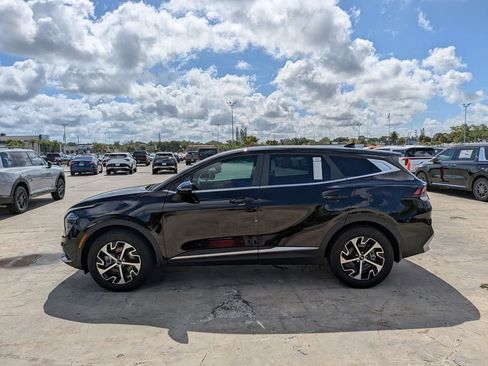 Certified 2024 Kia Sportage EX FWD image 5