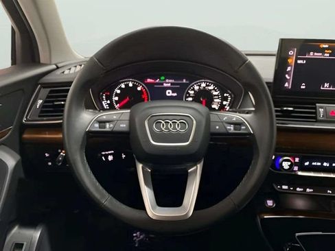 Used 2023 Audi Q5 2.0T Premium AWD/4WD image 12