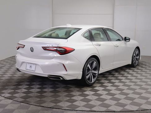 Used 2025 Acura TLX w/ Technology Package image 6