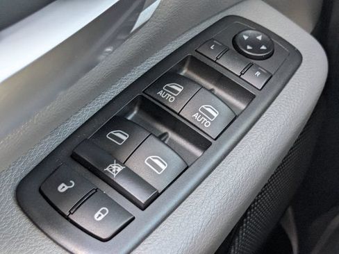 Used 2020 RAM 1500 Big Horn AWD/4WD image 20