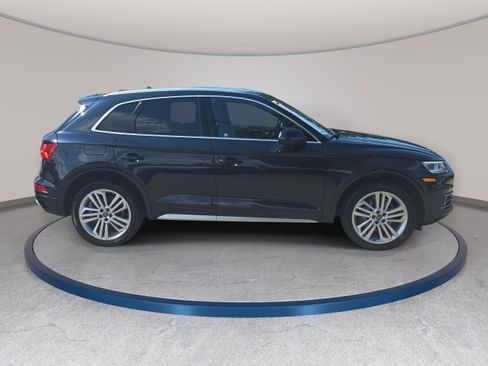 Used 2018 Audi Q5 2.0T Premium Plus AWD/4WD image 4