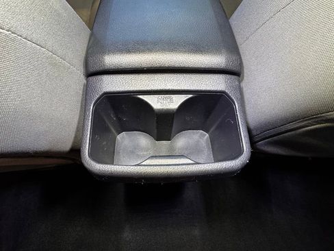 Used 2022 Toyota Tacoma SR image 47