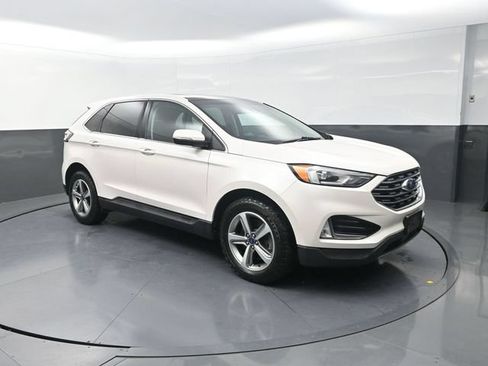 Used 2019 Ford Edge SEL w/ Equipment Group 201A AWD/4WD image 10