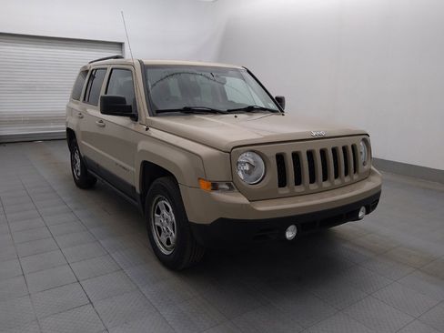 Used 2017 Jeep Patriot Sport w/ Power Value Group image 13