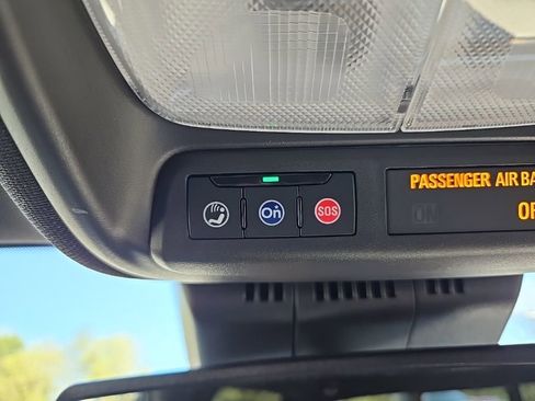 Used 2023 GMC Canyon AT4X image 41