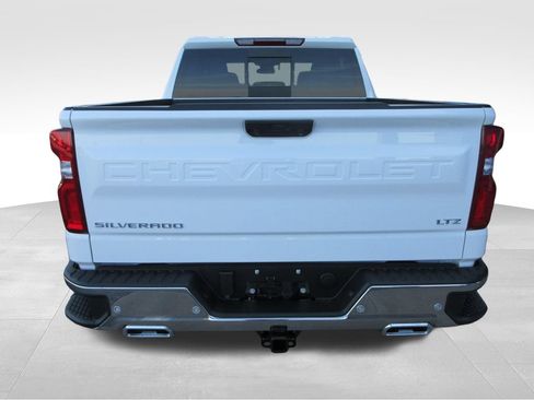 New 2026 Chevrolet Silverado 1500 LTZ w/ LTZ Premium Package AWD/4WD image 5