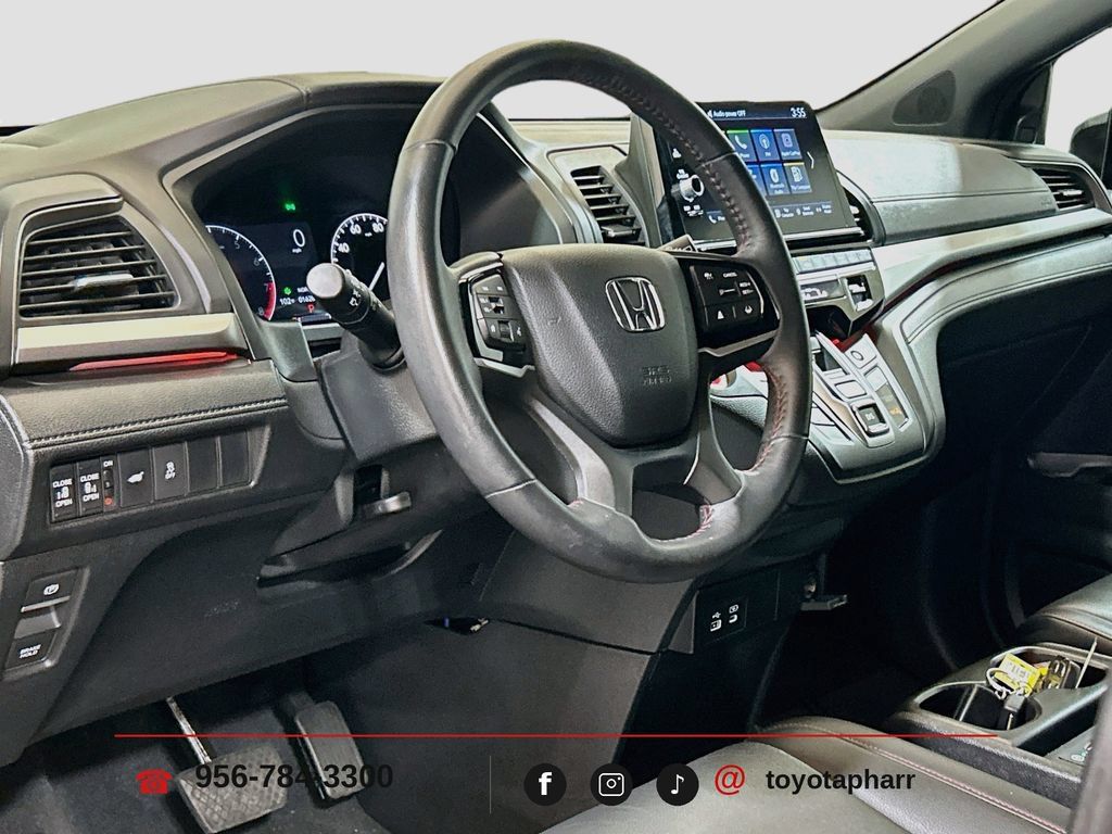 Used 2025 Honda Odyssey Sport-L image 8