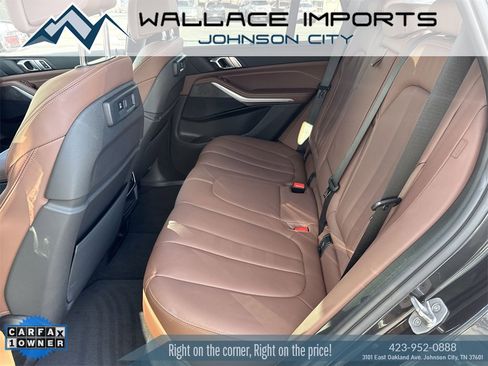 Used 2022 BMW X5 xDrive40i w/ Premium Package image 32