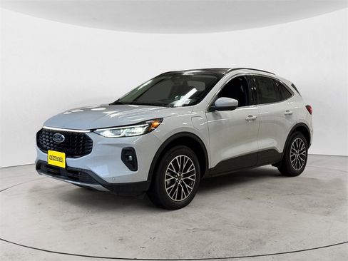New 2025 Ford Escape SE w/ PHEV Premium Package image 1
