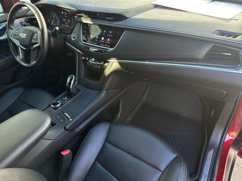 Used 2021 Cadillac XT5 Premium Luxury image 29
