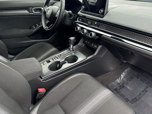 Certified 2024 Honda Civic Sport image 31