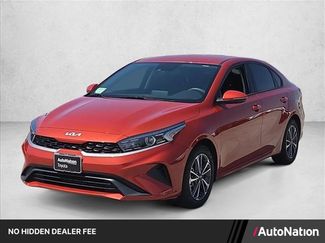 Used 2023 Kia Forte LXS w/ LXS Technology Package FWD video 1