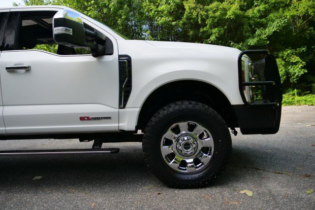 Used 2025 Ford F350 Lariat w/ Lariat Ultimate Package AWD/4WD image 58