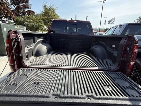 Used 2023 RAM 1500 Laramie AWD/4WD image 27