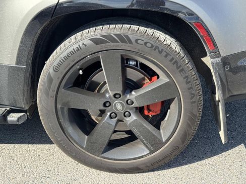 Used 2025 Land Rover Defender 130 X image 3