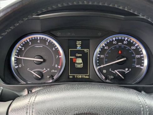 Used 2015 Toyota Highlander XLE AWD/4WD image 11