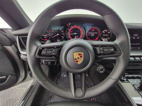 Certified 2023 Porsche 911 Carrera w/ Premium Package RWD image 29