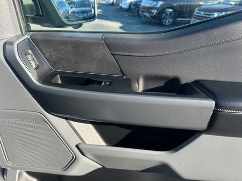 Used 2024 Ford F150 XLT w/ Mobile Office Package image 38