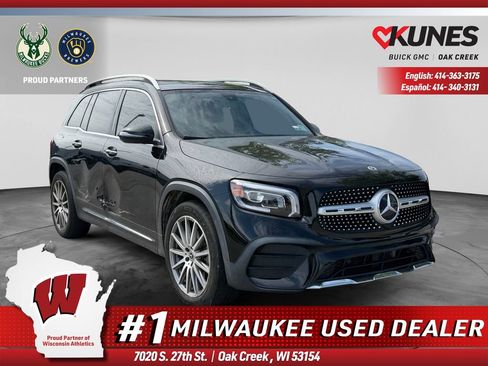 Used 2022 Mercedes-Benz GLB 250 4MATIC image 1