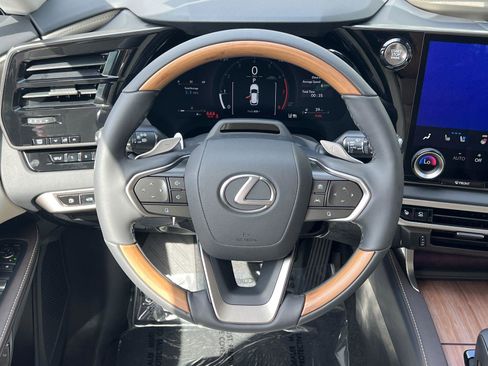 New 2026 Lexus RX 350 FWD image 18