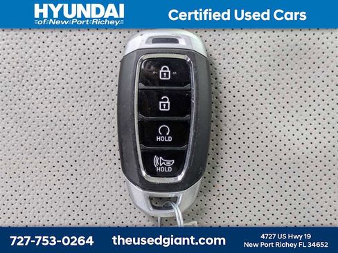 Certified 2024 Hyundai Venue SEL image 31