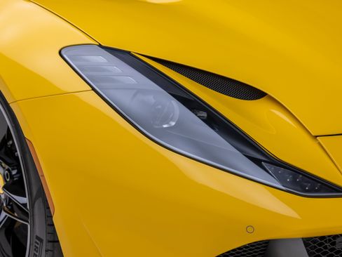 Used 2019 Ferrari 812 Superfast image 36