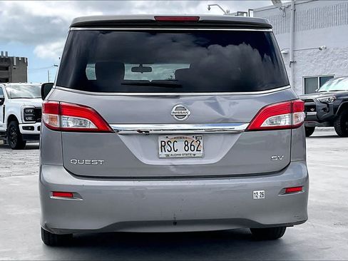 Used 2011 Nissan Quest SV FWD image 5
