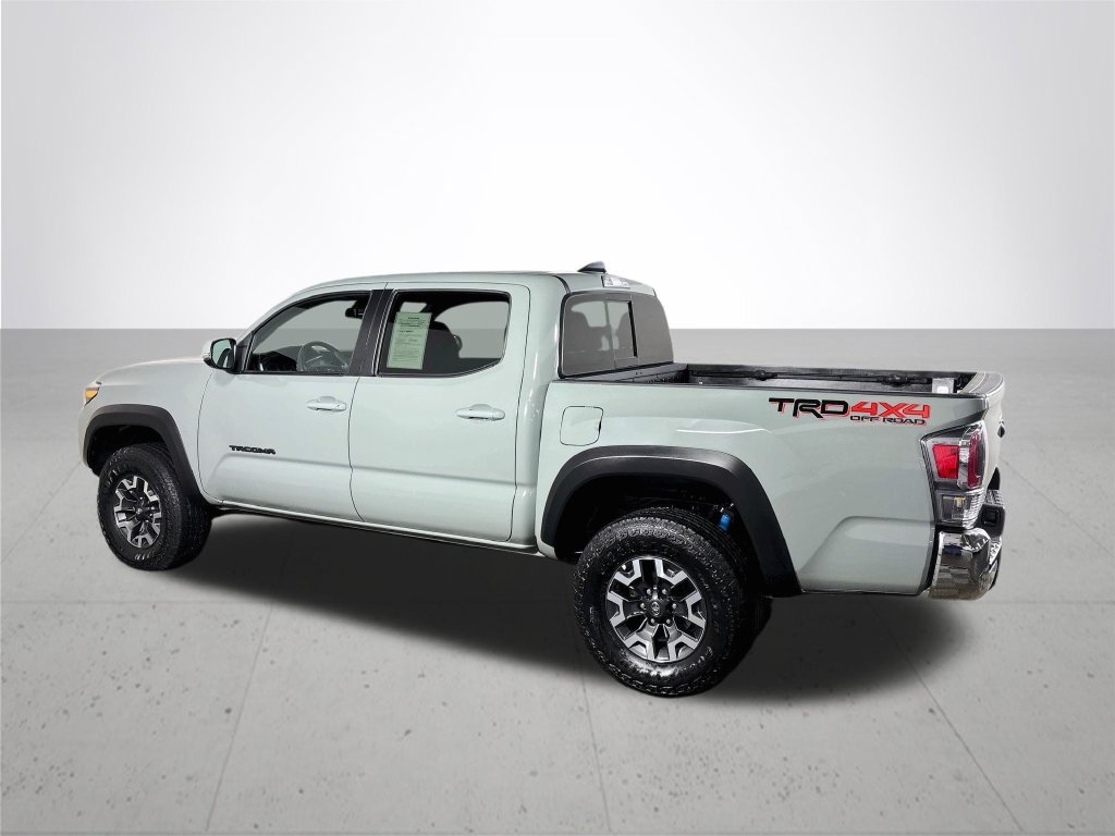 Used 2023 Toyota Tacoma TRD Off-Road w/ Black Out Package (TMS) AWD/4WD image 8