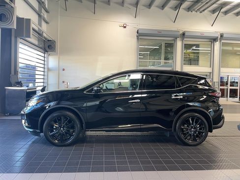 Used 2023 Nissan Murano SV w/ SV Midnight Edition Package AWD/4WD image 4
