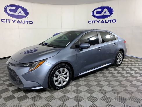 Used 2021 Toyota Corolla LE FWD image 7
