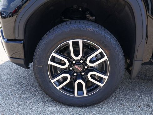 New 2026 GMC Sierra 1500 AT4 w/ AT4 Premium Package AWD/4WD image 35