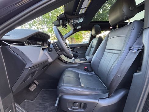 Used 2025 Land Rover Range Rover Evoque S AWD/4WD image 21